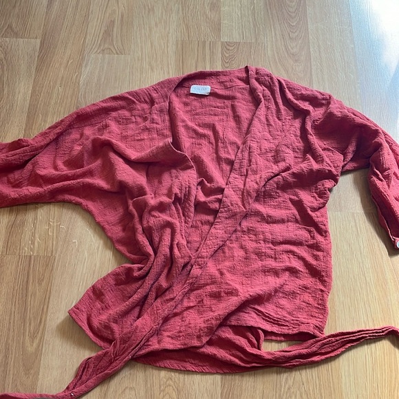 Gillia clothing wrap top red size L super cute - Picture 1 of 4